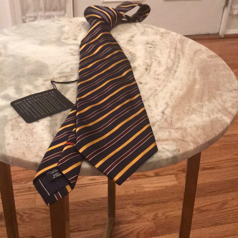 Necktie